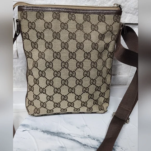 Uni Sex Brown Patterned Crossbody Bag - Picture 4 of 15